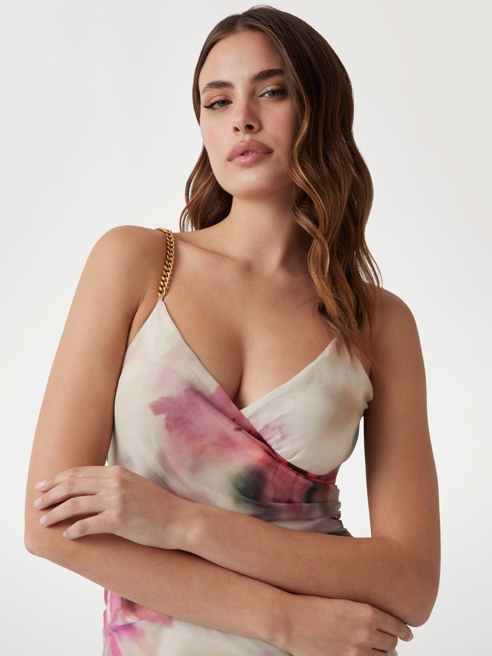 VESTIDO LARGO CON ESTAMPADO FLORAL DE MARCIANO BY GUESS