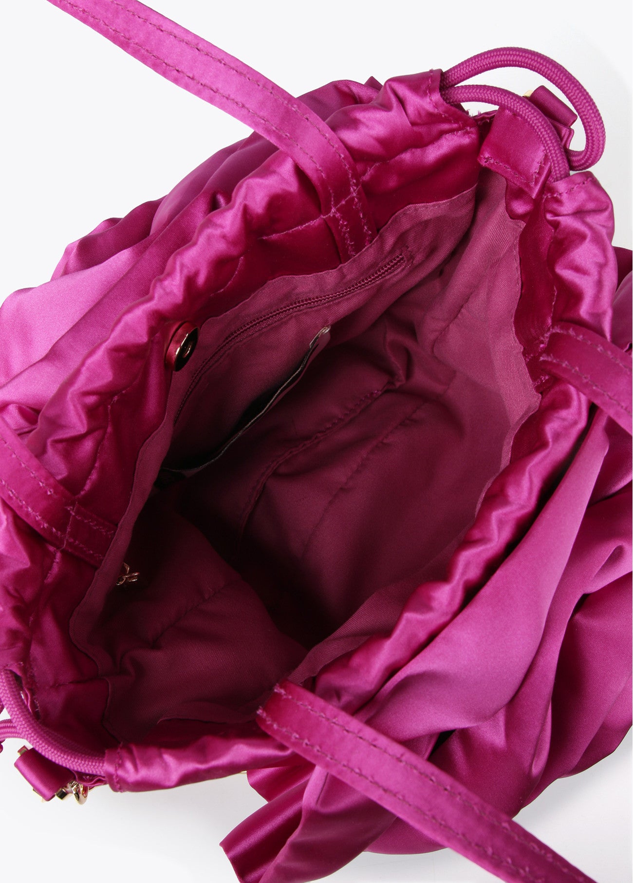 BOLSO FLOR EN SATÉN FUCSIA