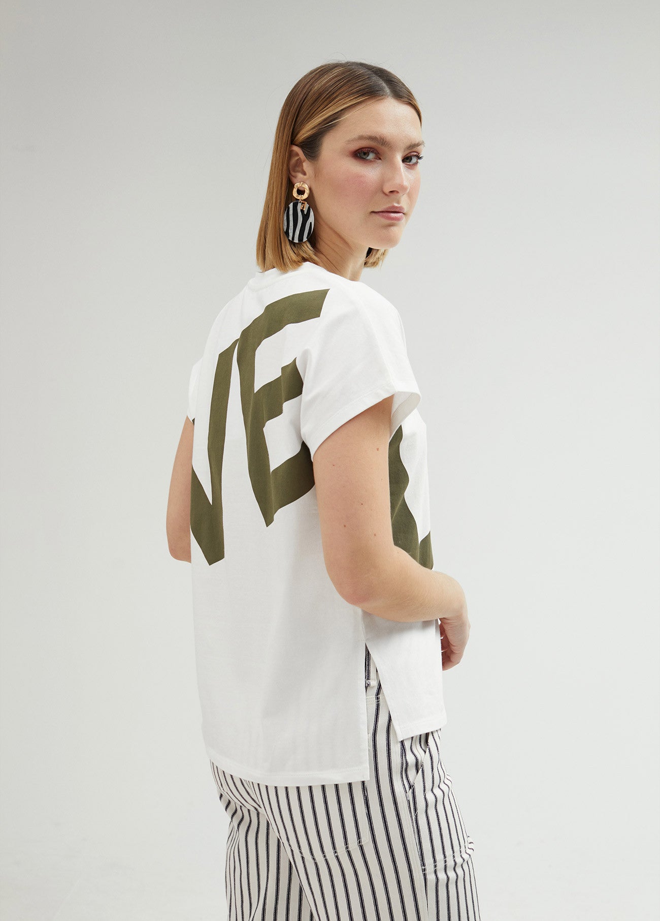 CAMISETA MANGA CORTA LOVE VERDE