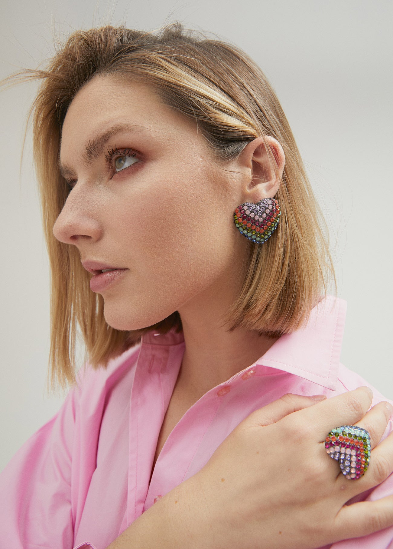 PENDIENTES MAXI CORAZÓN ARCOÍRIS