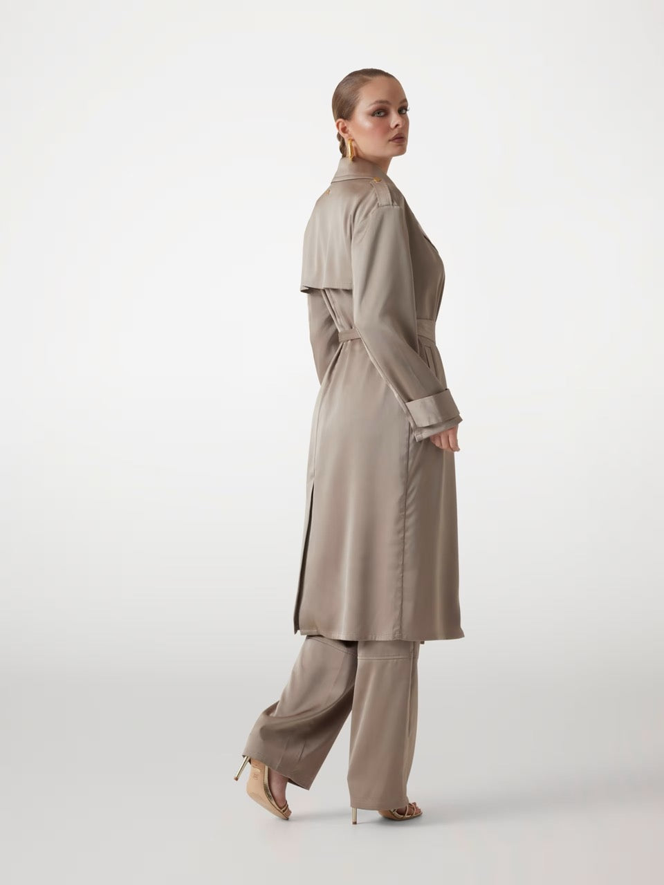 GABARDINA BEIGE DE MARCIANO BY GUESS