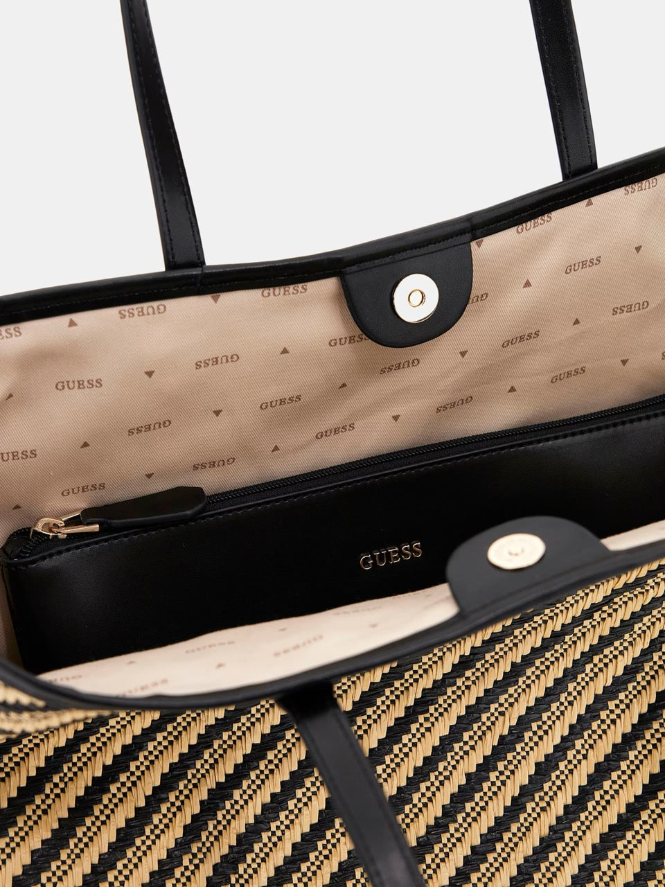 SHOPPER VIKKI II CON POCHETTE NEGRO GUESS