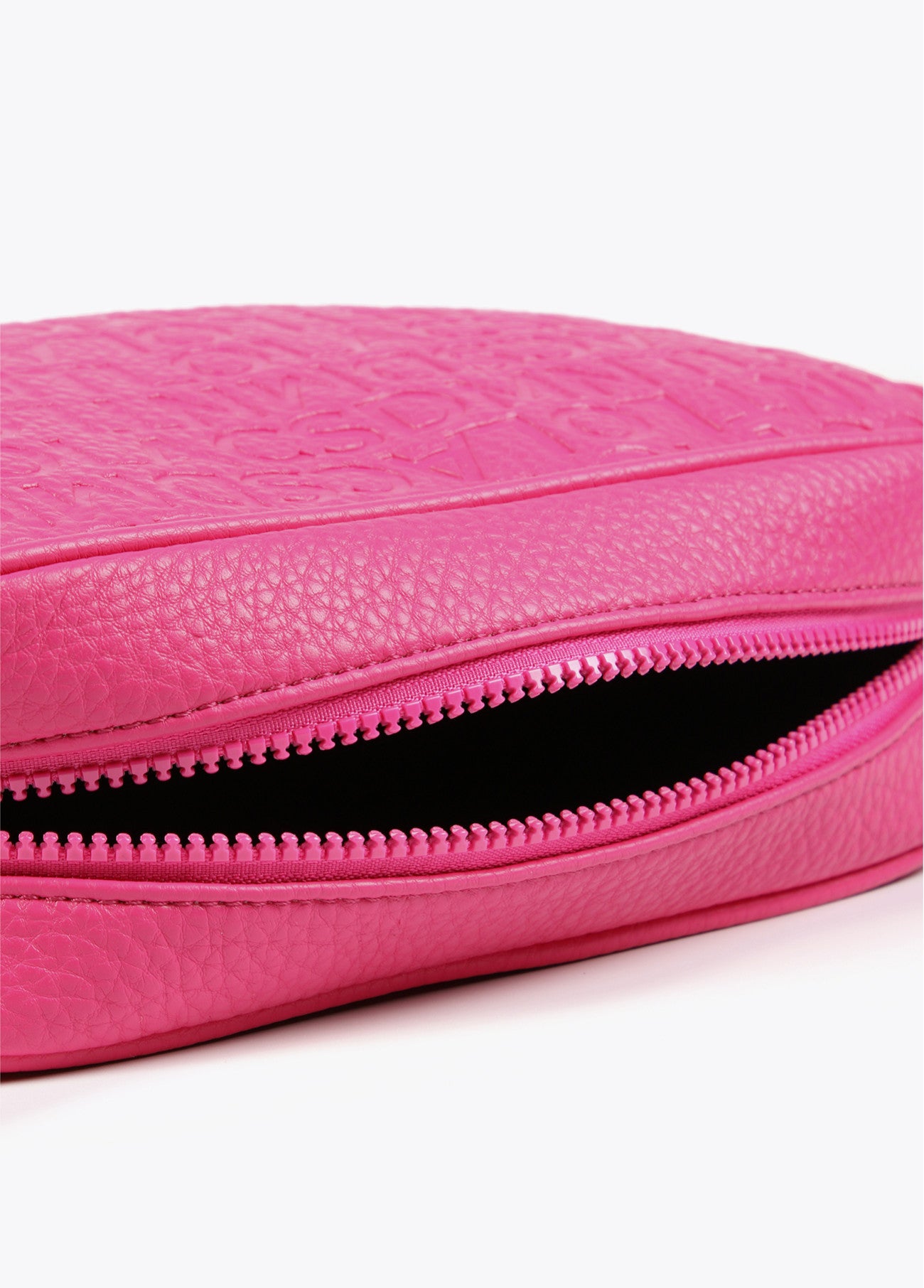 BOLSO BANDOLERA MONOGRAMA FUCSIA
