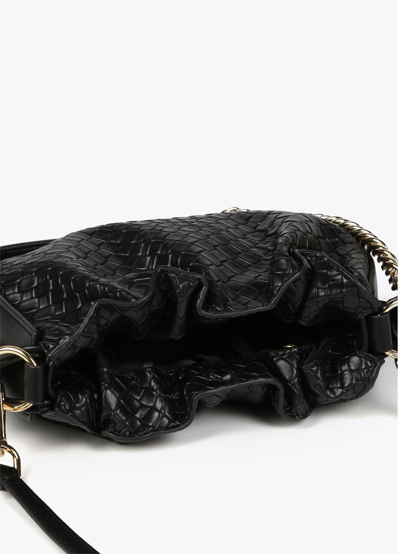 BOLSO BANDOLERA TRENZADA CON CADENA