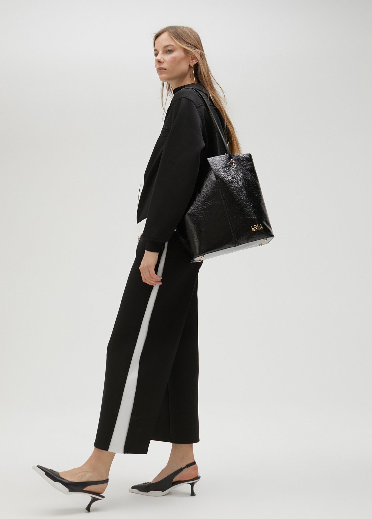 BOLSO SHOPPER METALIZADO NEGRO