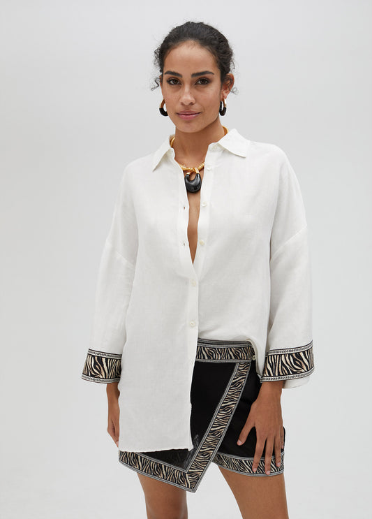 CAMISA DE LINO CON CENEFA