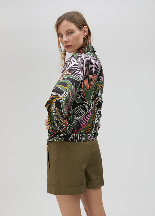 CHAQUETA BOMBER ESTAMPADA SATÉN