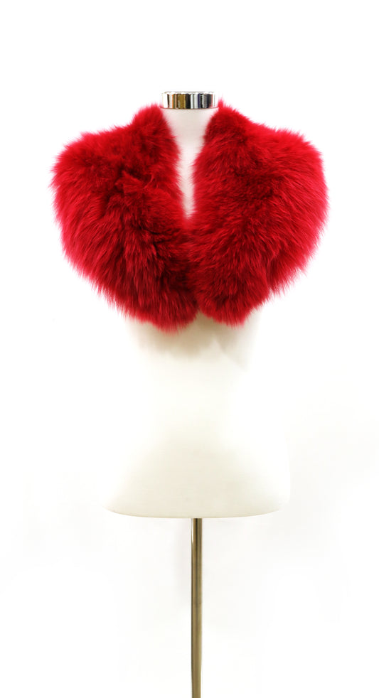 CUELLO DE ZORRO SMOKING DE PELO ROJO