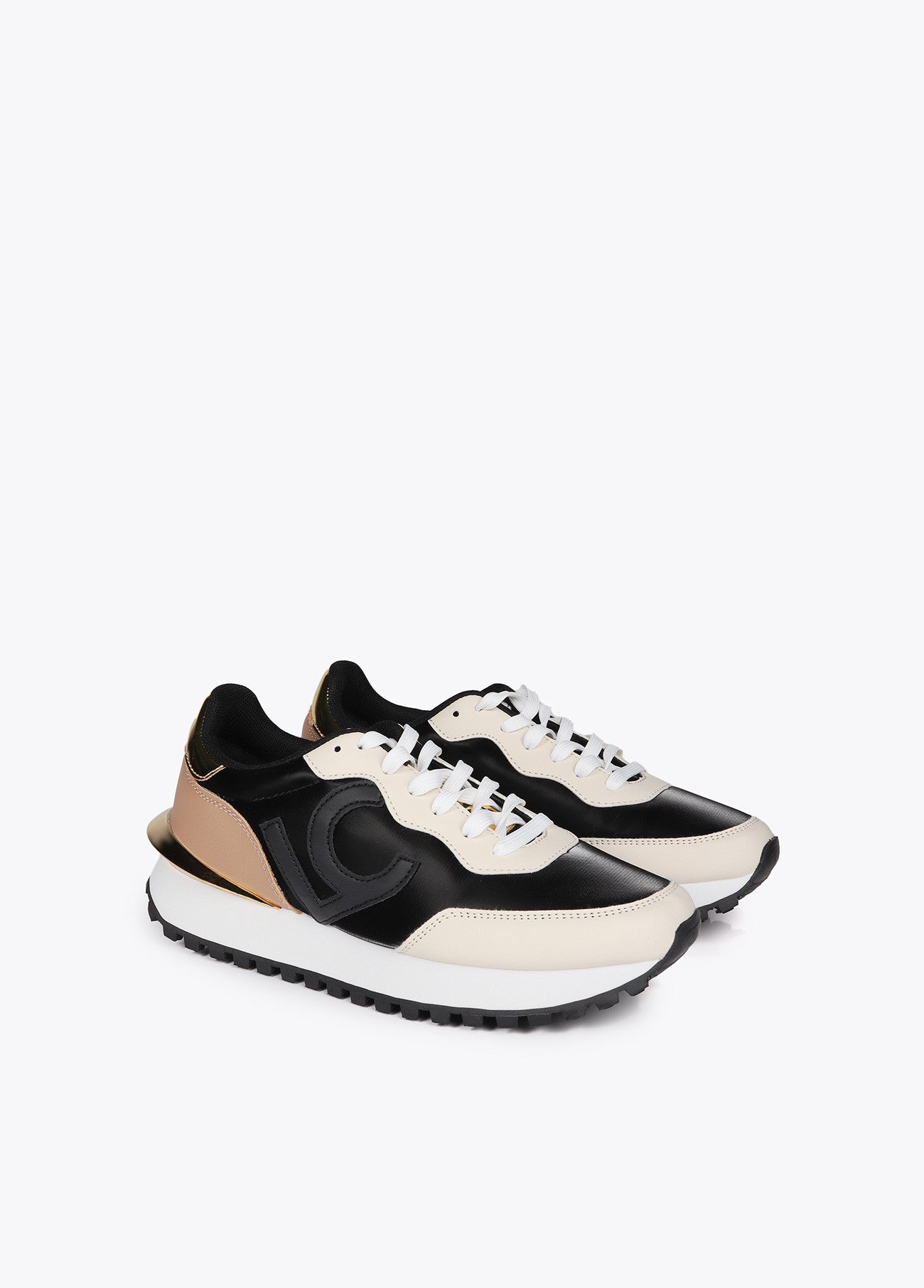 ZAPATILLAS DEPORTIVAS DETALLES DORADOS